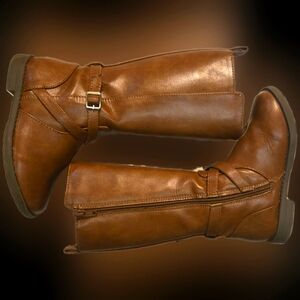 Pre-owned sz.11 Toddler Girl High boots with inside zipper